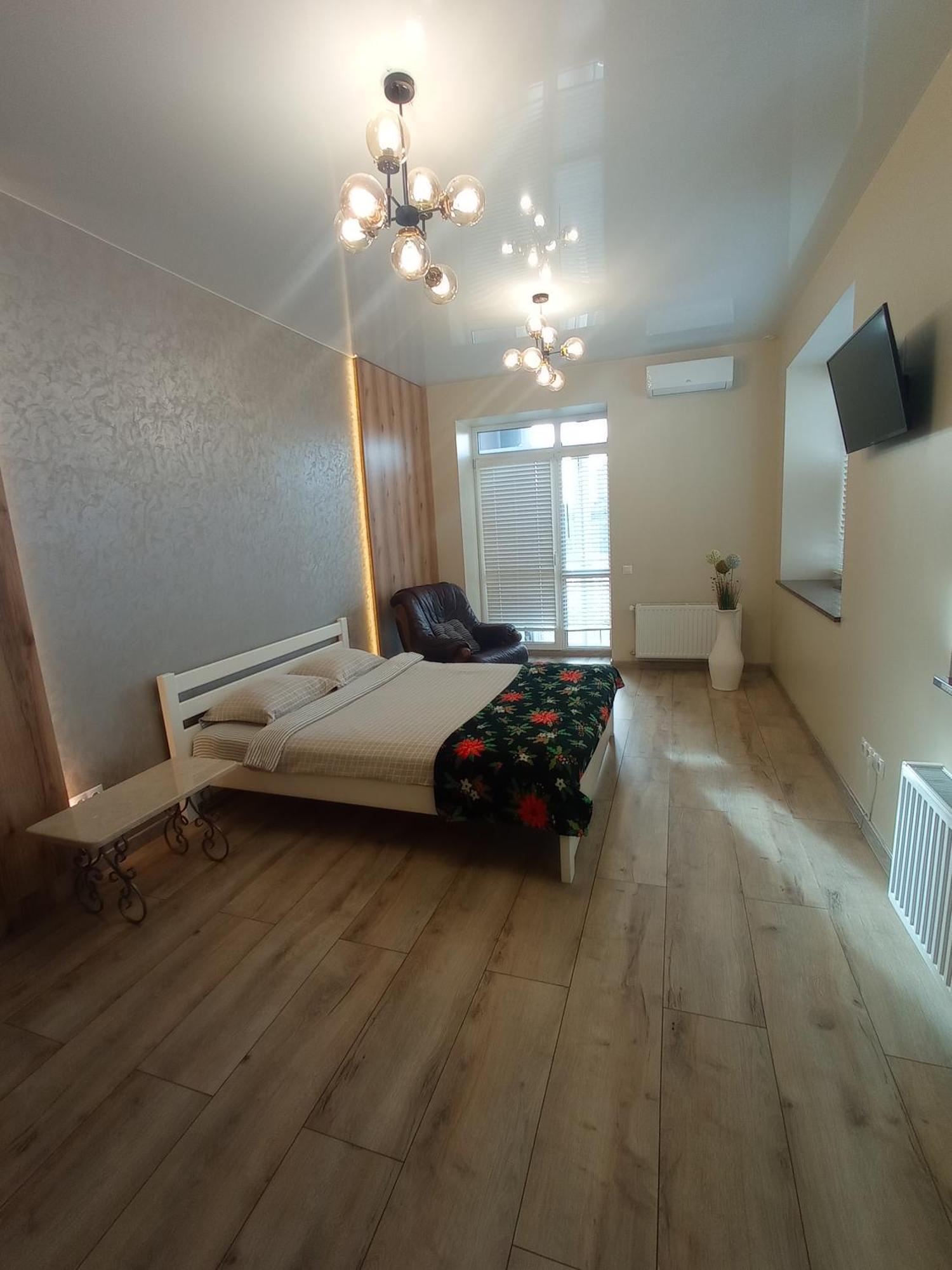 Lux Apartment & Центр,Жк Театральний Rivne Exterior photo