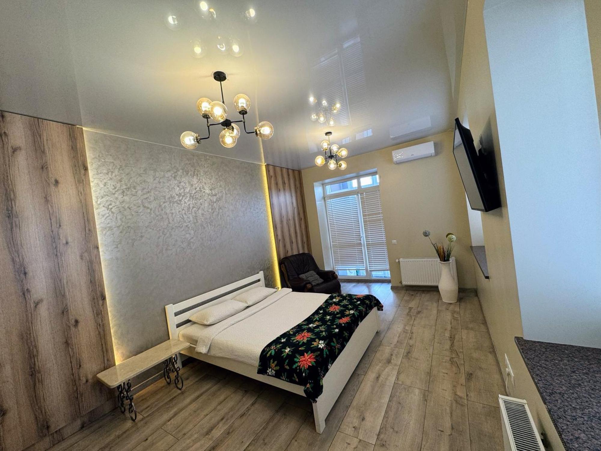 Lux Apartment & Центр,Жк Театральний Rivne Exterior photo